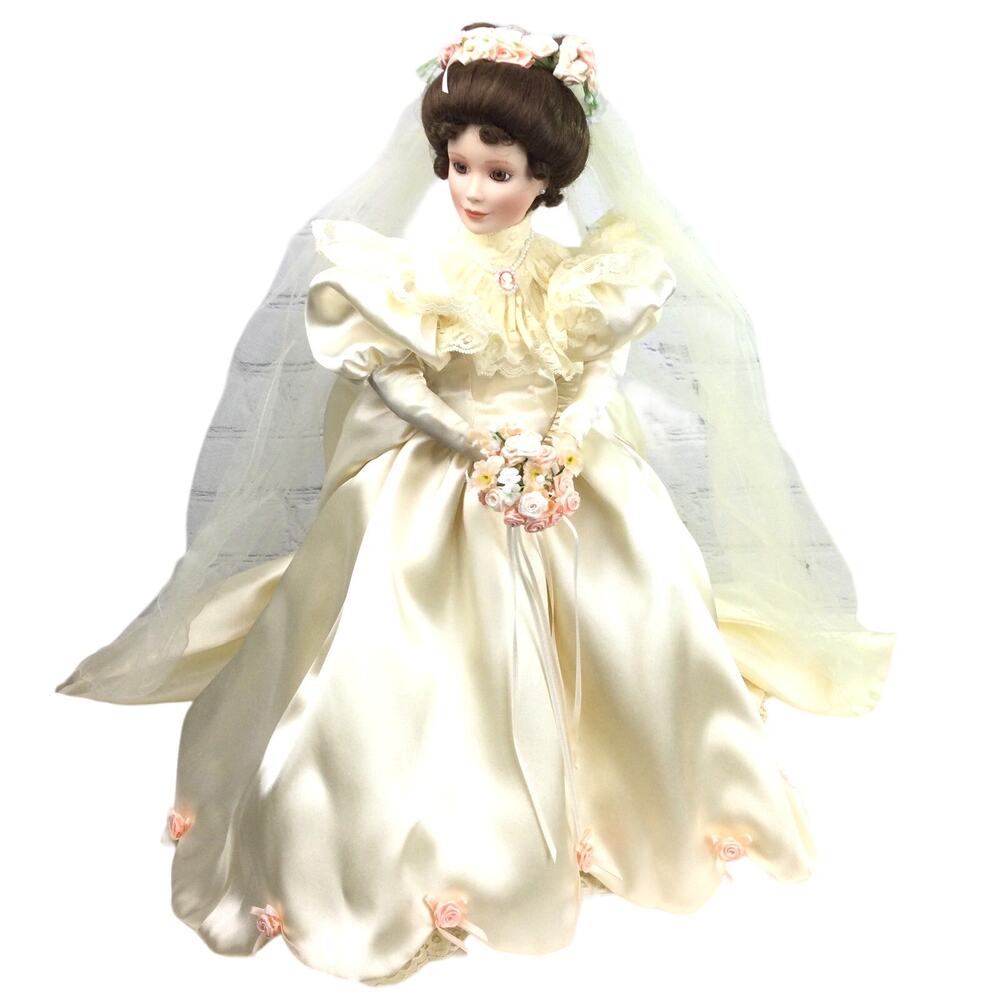 Ashton Drake 1994 Elizabeth Victorian Bride 19" From Collection Doll With Stand